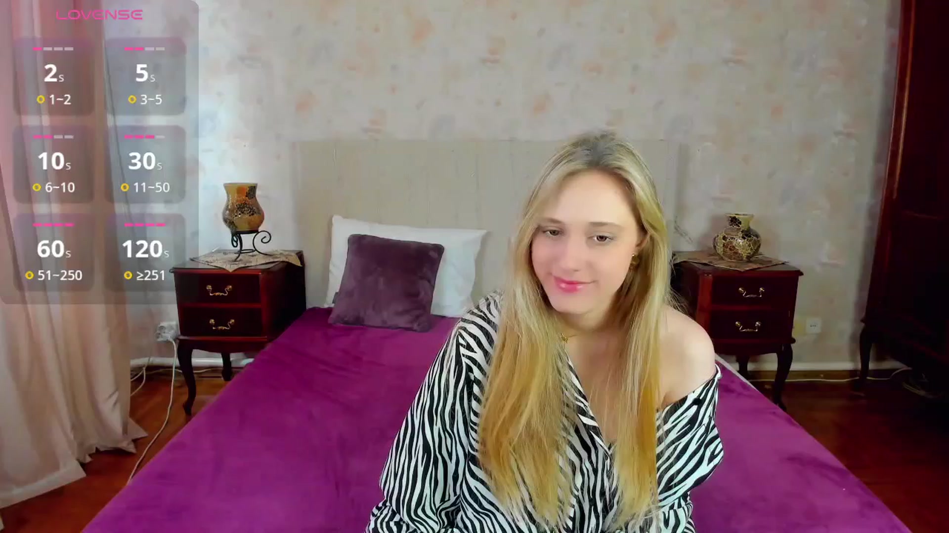 Gallery image thumbnail from Blondyriss's myfreecams stream on, 04/30/2025, 14:41 image 4 of 20