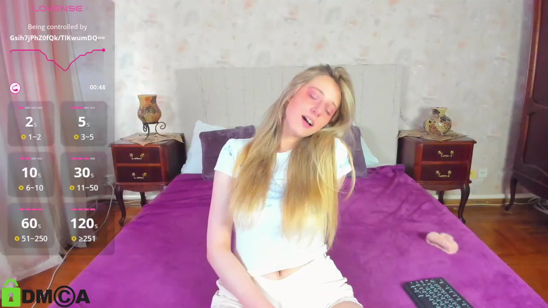 Gallery image thumbnail from Blondyriss's myfreecams stream on, 05/03/2025, 16:01 image 17 of 20