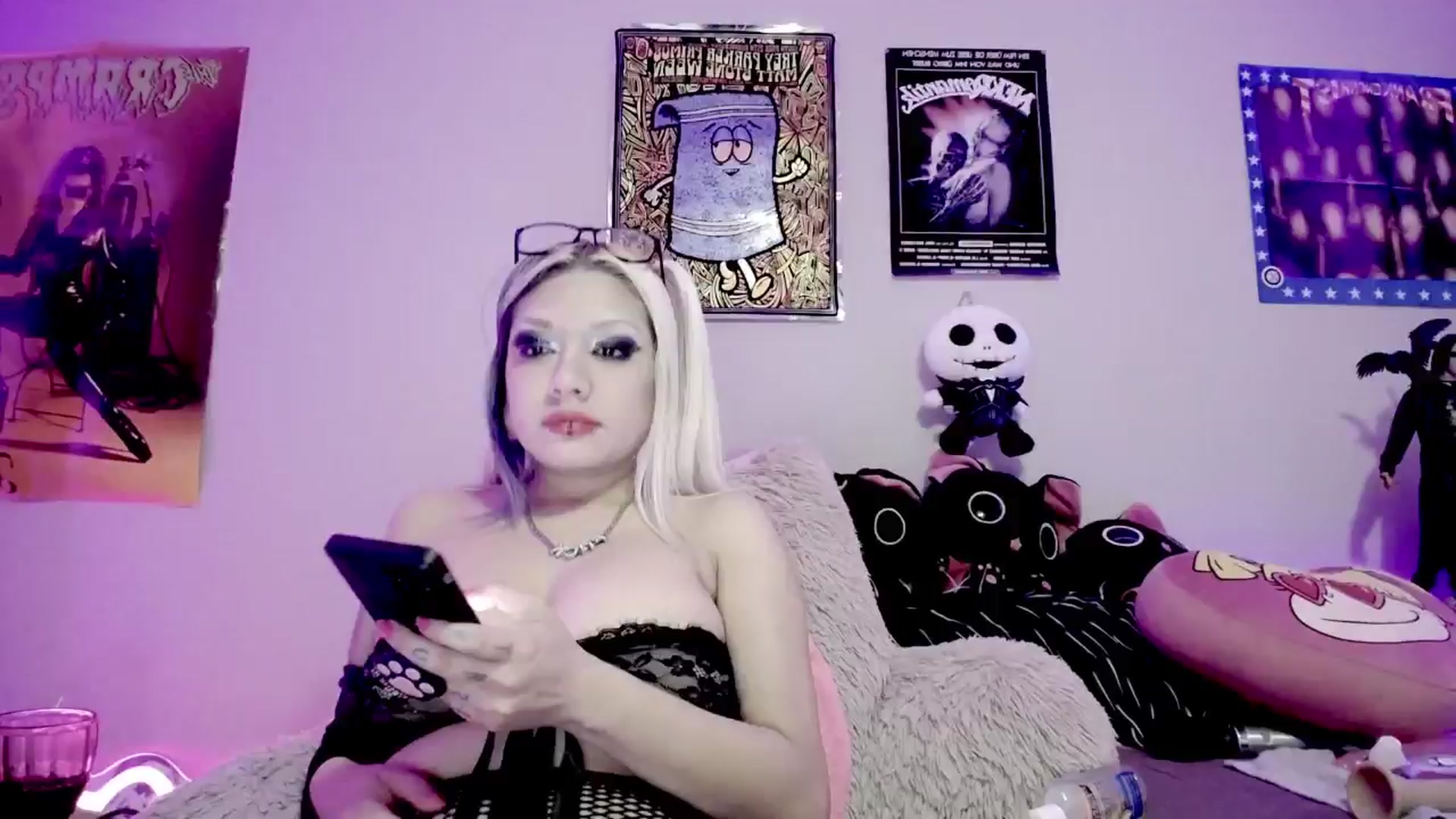 Gallery image thumbnail from BloodAngel's myfreecams stream on, 07/29/2024, 10:07 image 20 of 20