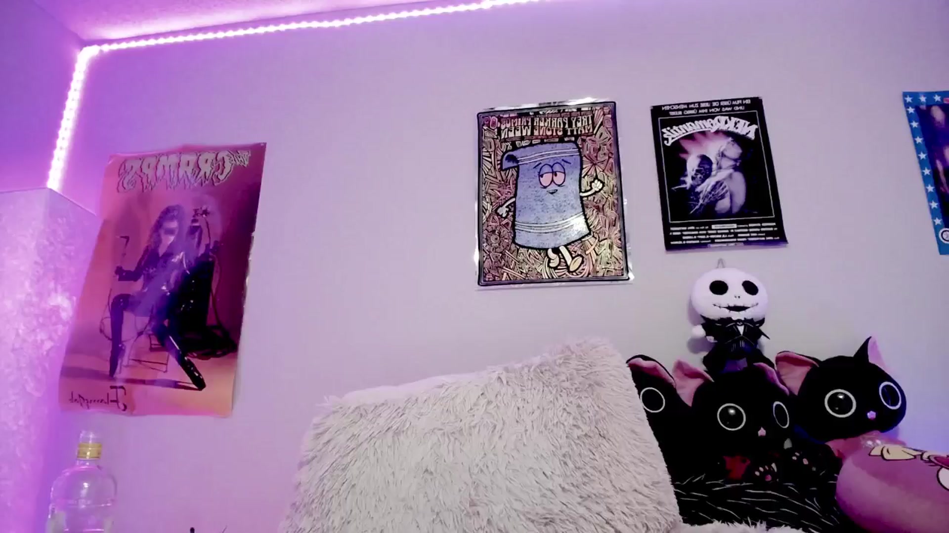 Gallery image thumbnail from BloodAngel's myfreecams stream on, 08/24/2024, 17:00 image 9 of 20