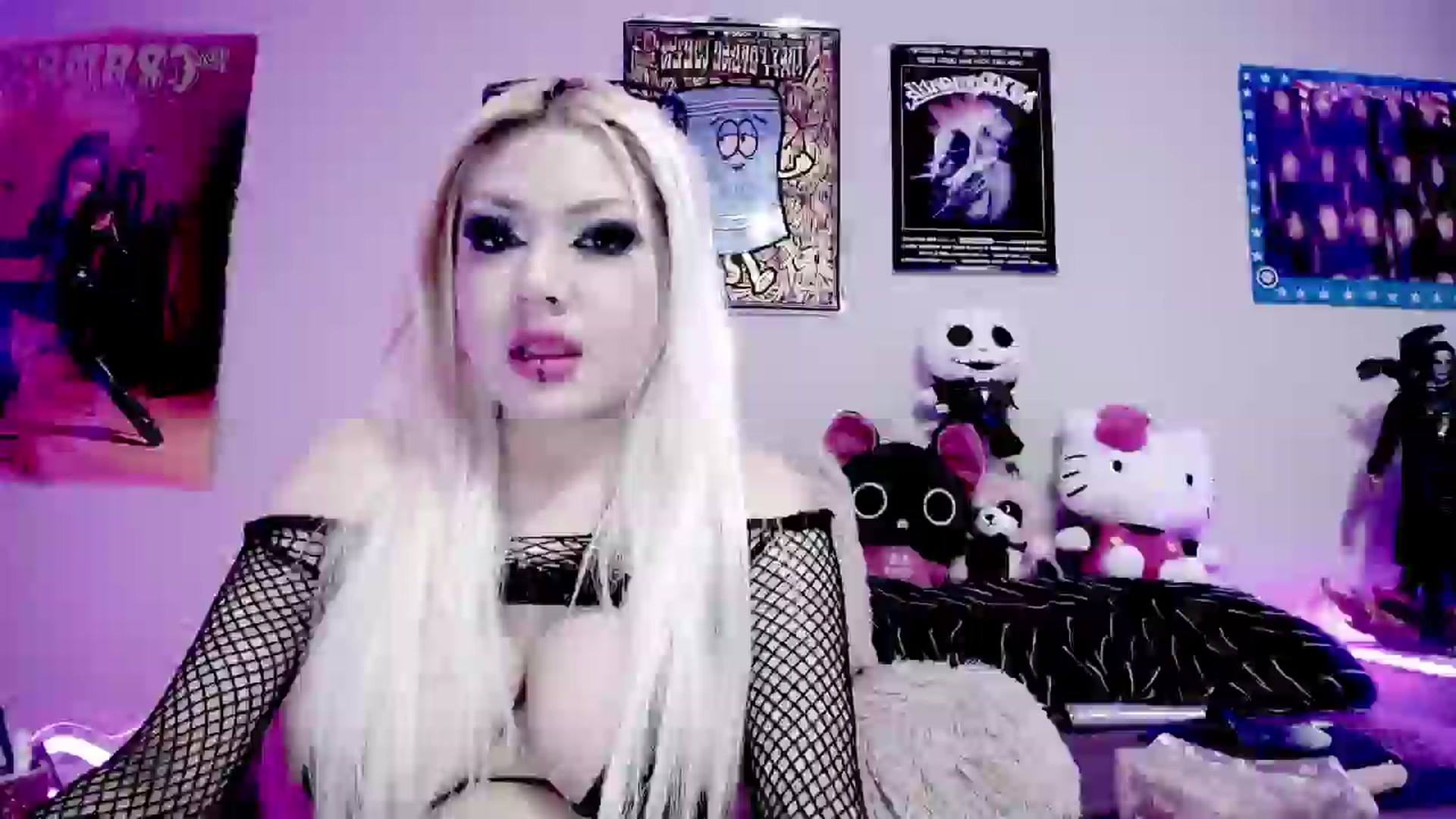 Gallery image thumbnail from BloodAngel's myfreecams stream on, 03/13/2025, 19:56 image 2 of 20