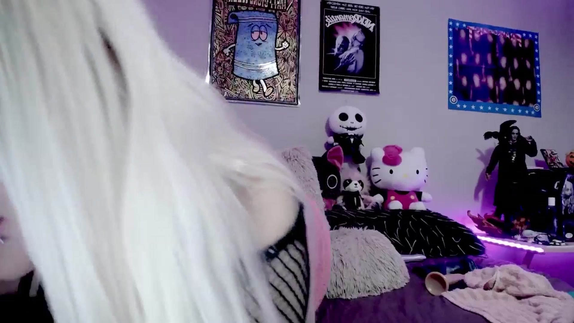 Gallery image thumbnail from BloodAngel's myfreecams stream on, 03/16/2025, 17:26 image 16 of 20
