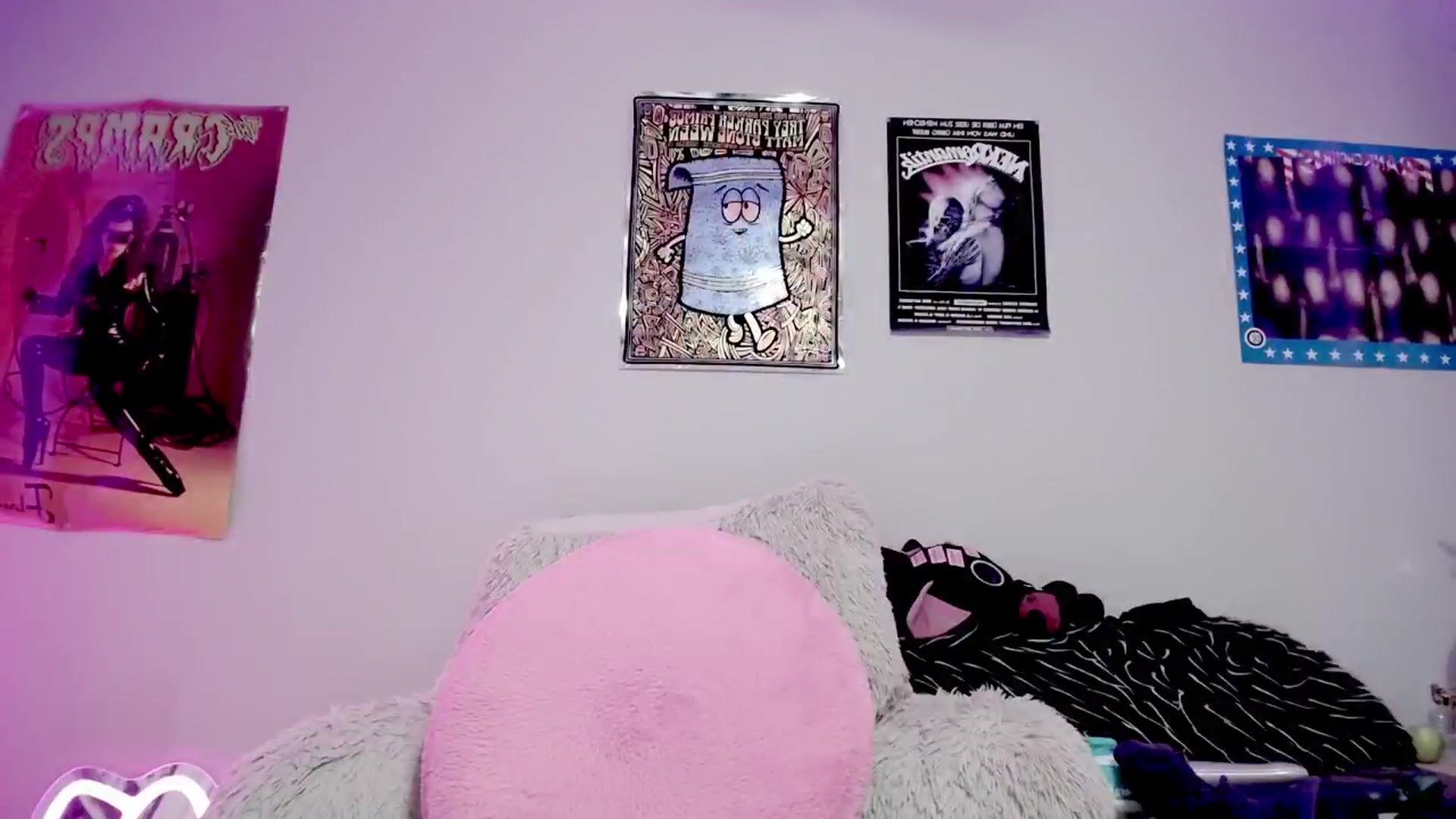 Gallery image thumbnail from BloodAngel's myfreecams stream on, 04/22/2025, 23:34 image 12 of 20