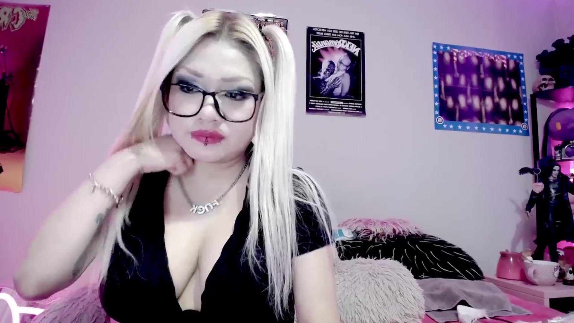 Gallery image thumbnail from BloodAngel's myfreecams stream on, 06/29/2025, 03:44 image 10 of 20