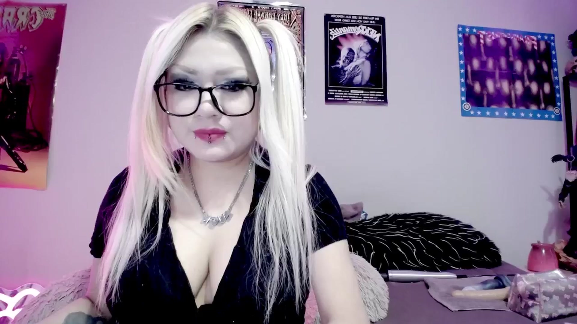 Gallery image thumbnail from BloodAngel's myfreecams stream on, 06/30/2025, 06:15 image 9 of 20