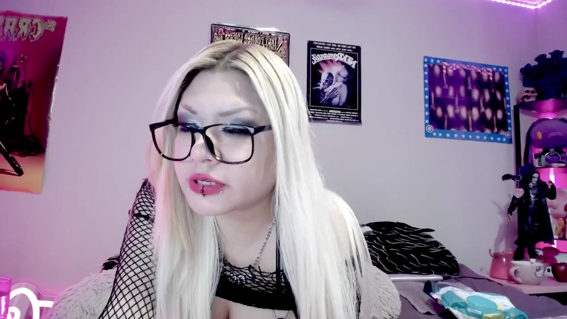 Gallery image thumbnail from BloodAngel's myfreecams stream on, 07/01/2025, 22:48 image 8 of 20