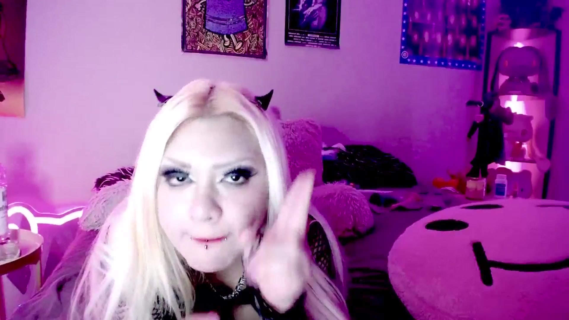 Gallery image thumbnail from BloodAngel's myfreecams stream on, 07/11/2025, 16:39 image 14 of 20