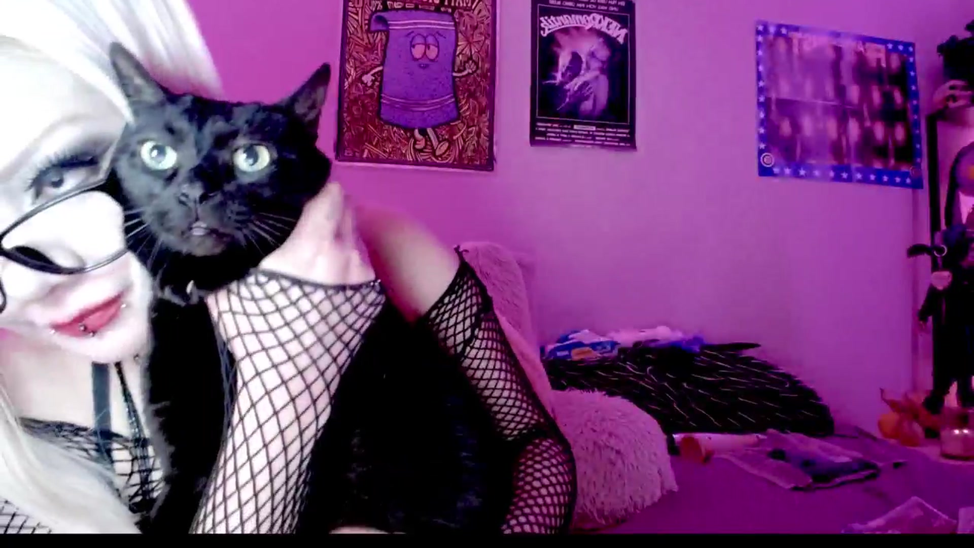 Gallery image thumbnail from BloodAngel's myfreecams stream on, 07/25/2025, 11:27 image 16 of 20