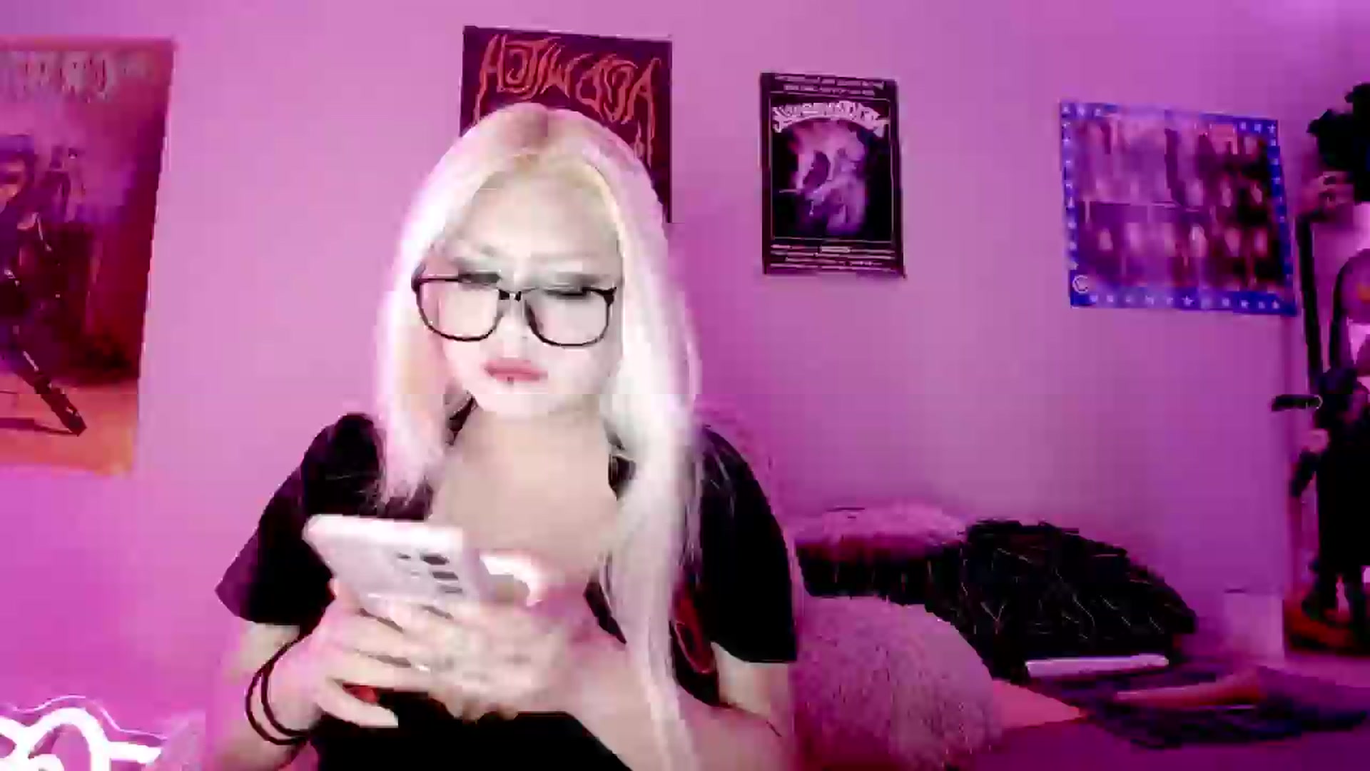 Gallery image thumbnail from BloodAngel's myfreecams stream on, 08/21/2025, 18:04 image 1 of 20