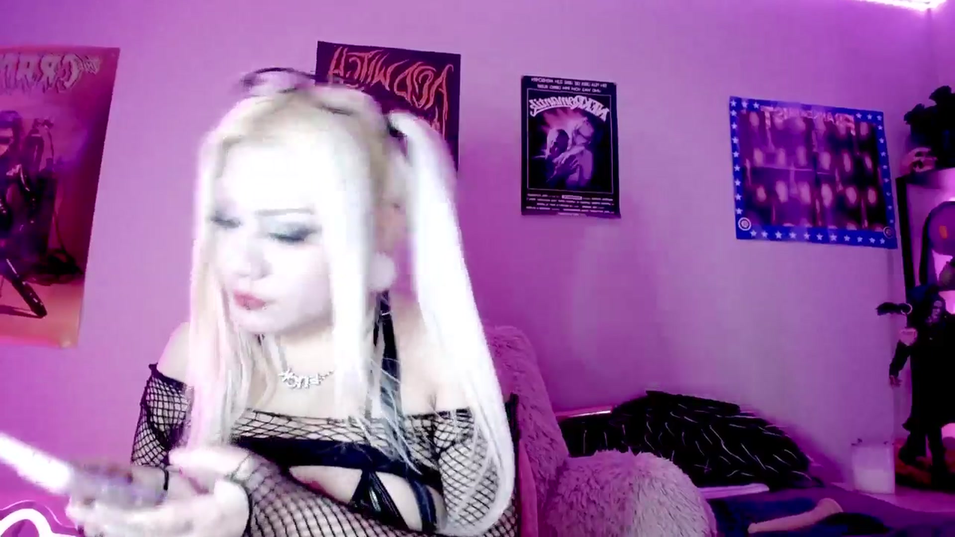 Gallery image thumbnail from BloodAngel's myfreecams stream on, 08/24/2025, 22:02 image 17 of 20