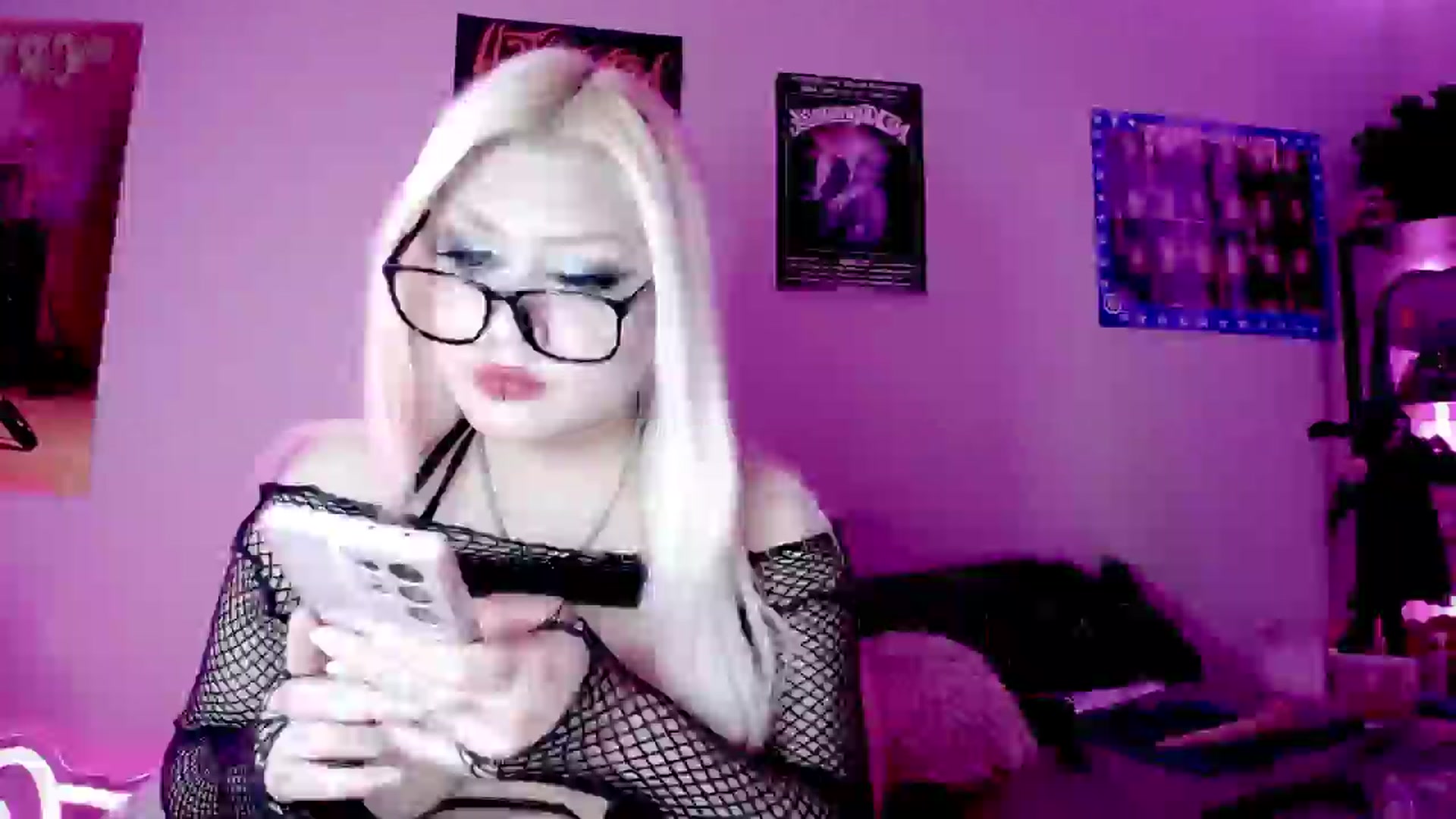 Gallery image thumbnail from BloodAngel's myfreecams stream on, 08/30/2025, 14:17 image 17 of 20