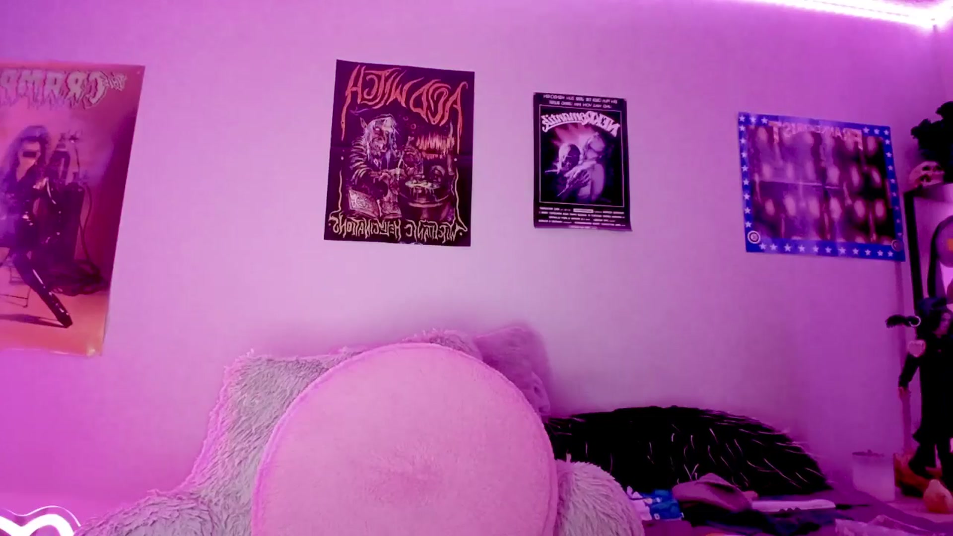 Gallery image thumbnail from BloodAngel's myfreecams stream on, 09/05/2025, 12:37 image 12 of 20