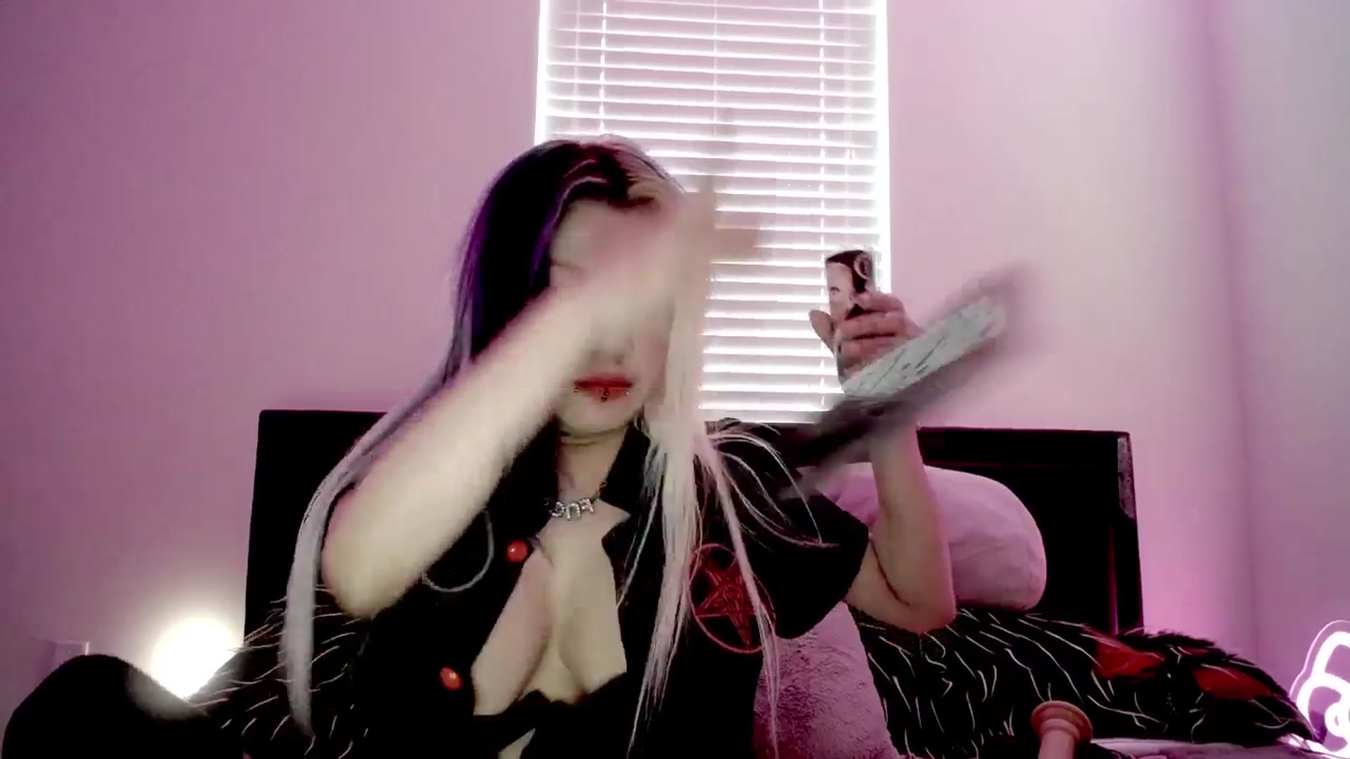 Gallery image thumbnail from BloodAngel's myfreecams stream on, 11/01/2025, 16:45 image 18 of 20