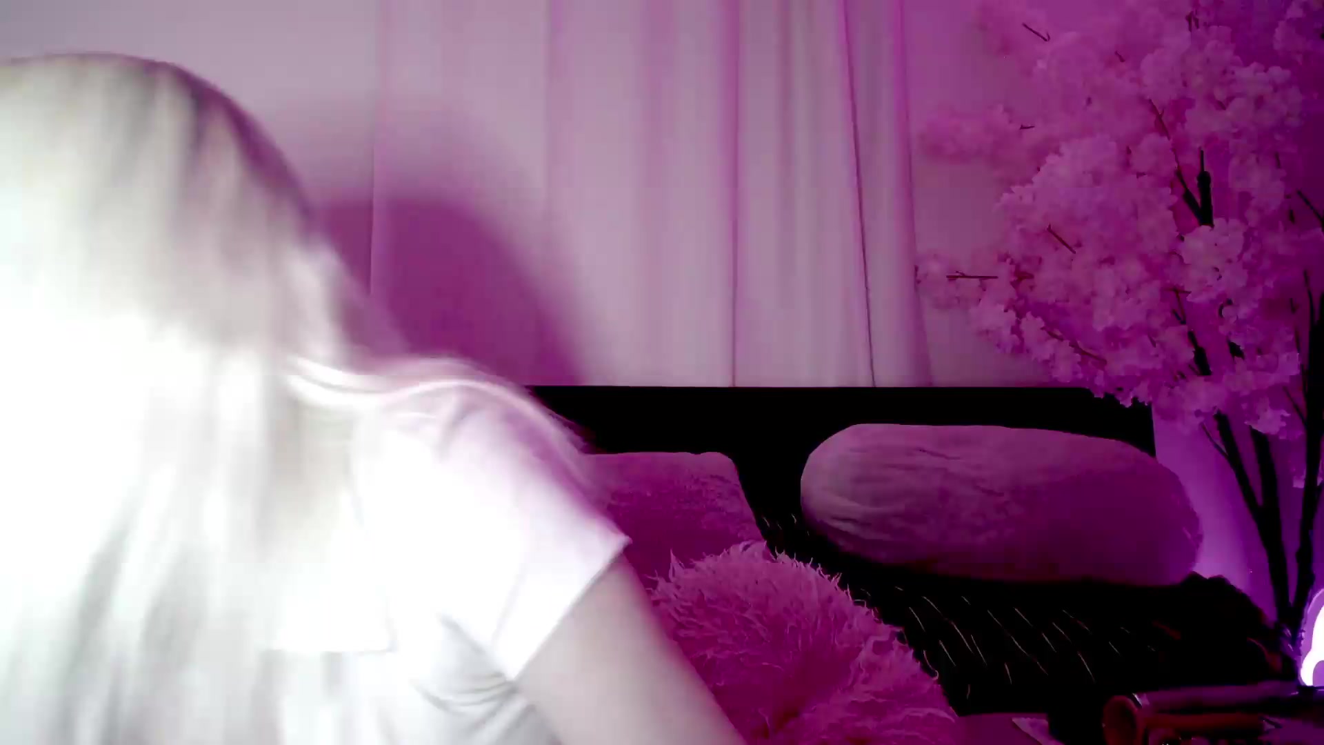 Gallery image thumbnail from BloodAngel's myfreecams stream on, 06/05/2026, 02:31 image 20 of 20