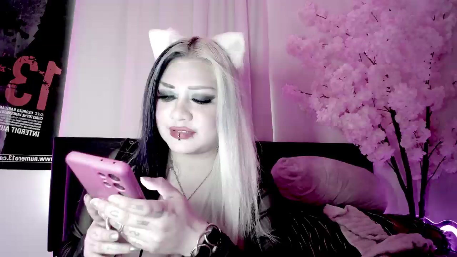 Gallery image thumbnail from BloodAngel's myfreecams stream on, 07/01/2026, 22:13 image 5 of 20