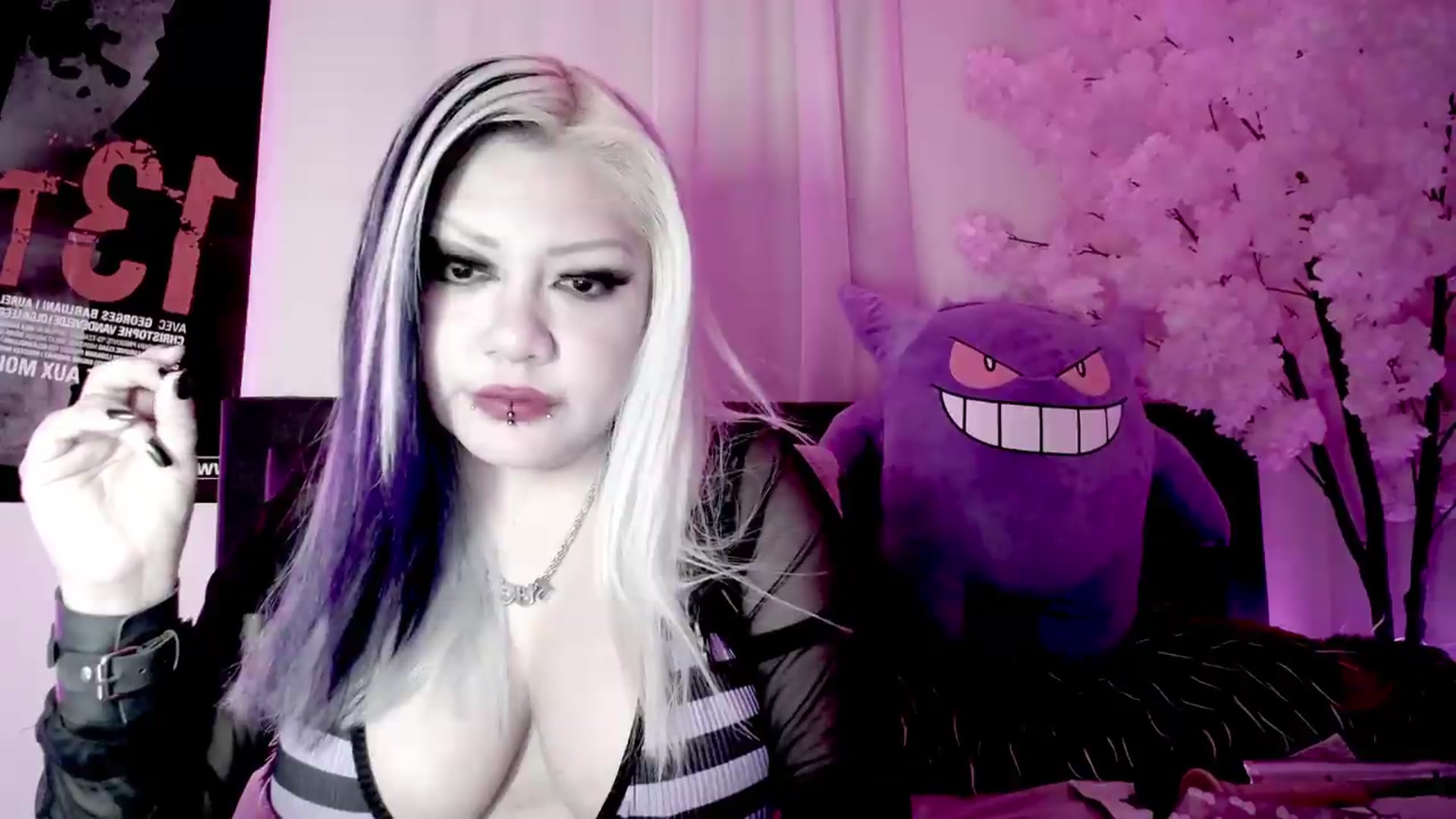 Gallery image thumbnail from BloodAngel's myfreecams stream on, 07/17/2026, 02:59 image 10 of 20