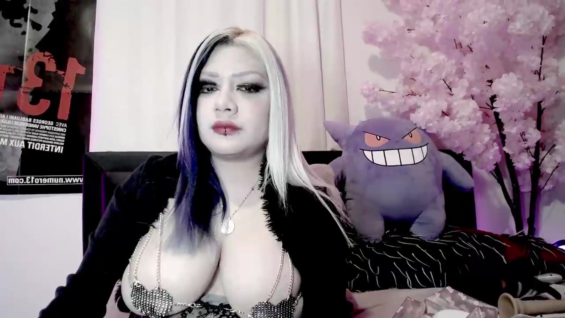 Gallery image thumbnail from BloodAngel's myfreecams stream on, 07/19/2026, 06:11 image 10 of 20
