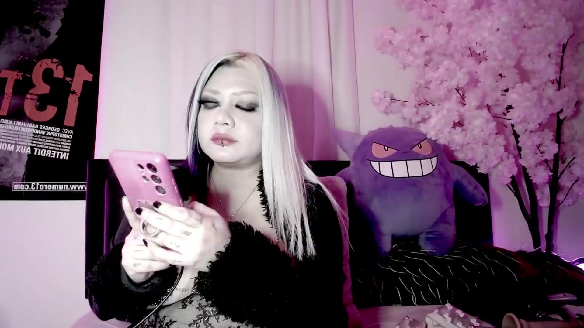 Gallery image thumbnail from BloodAngel's myfreecams stream on, 07/19/2026, 06:11 image 17 of 20