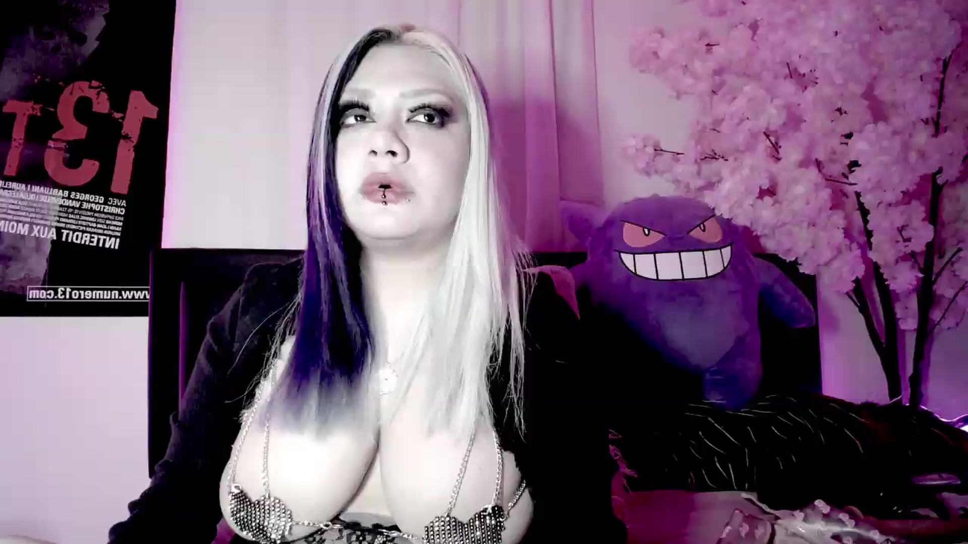 Gallery image thumbnail from BloodAngel's myfreecams stream on, 07/19/2026, 06:46 image 2 of 20
