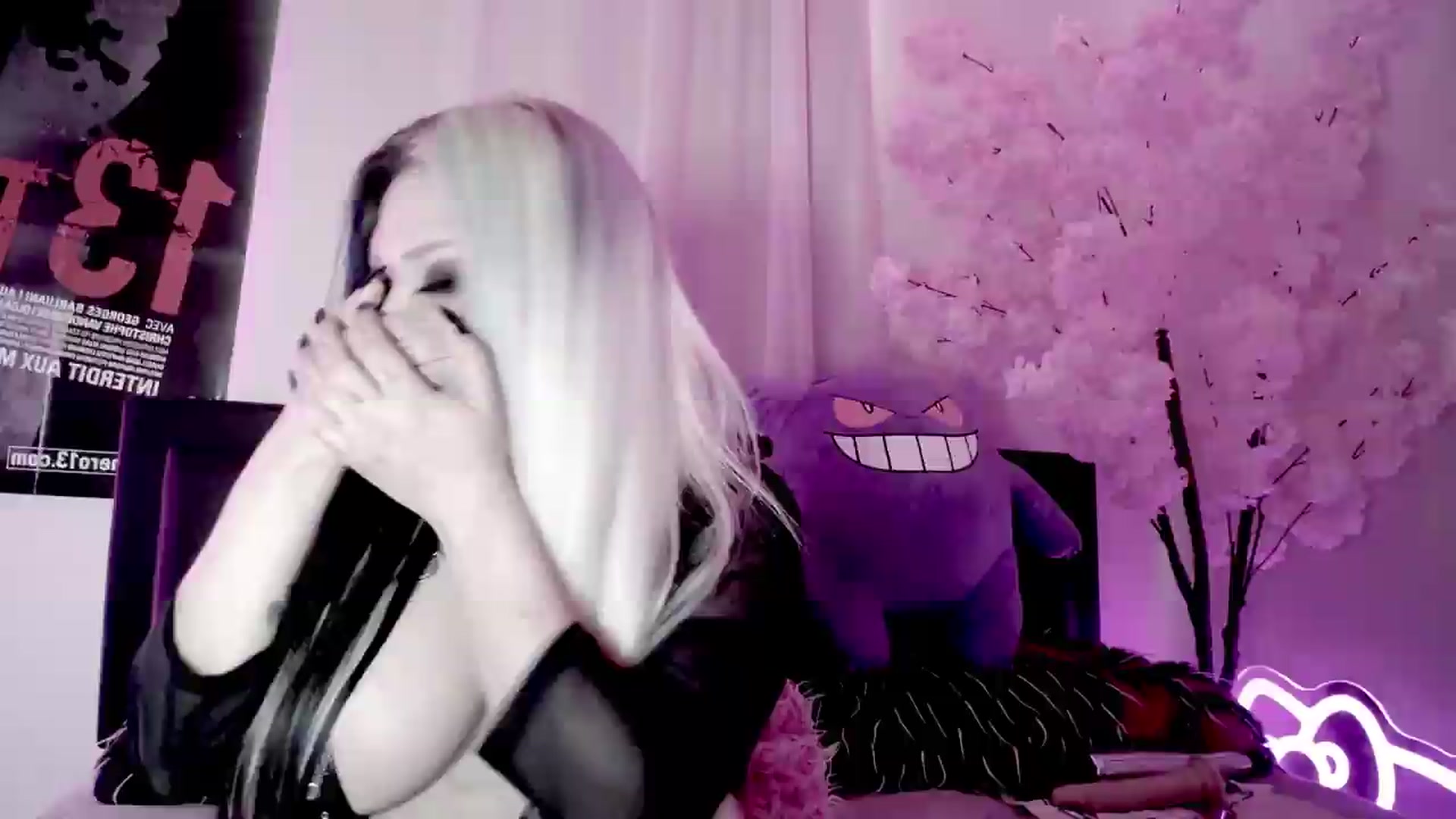 Gallery image thumbnail from BloodAngel's myfreecams stream on, 08/06/2026, 22:36 image 15 of 20