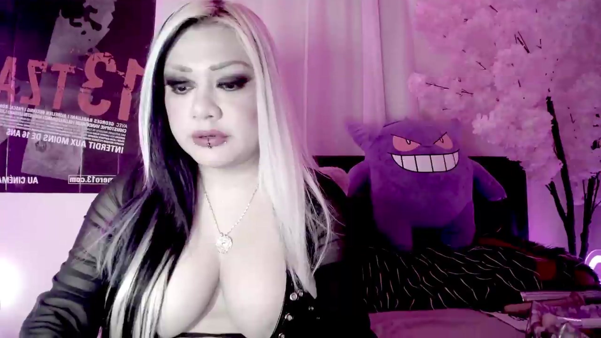 Gallery image thumbnail from BloodAngel's myfreecams stream on, 08/07/2026, 18:50 image 5 of 20