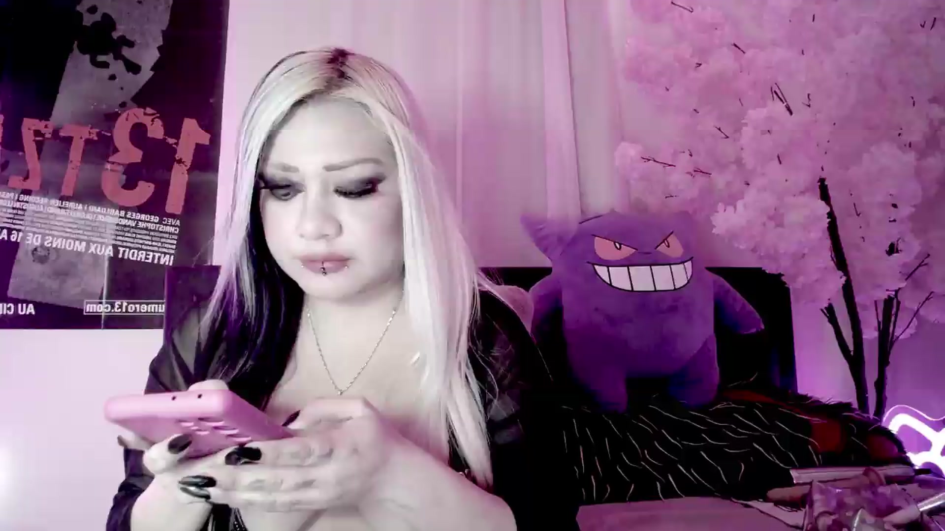 Gallery image thumbnail from BloodAngel's myfreecams stream on, 08/07/2026, 19:13 image 5 of 20