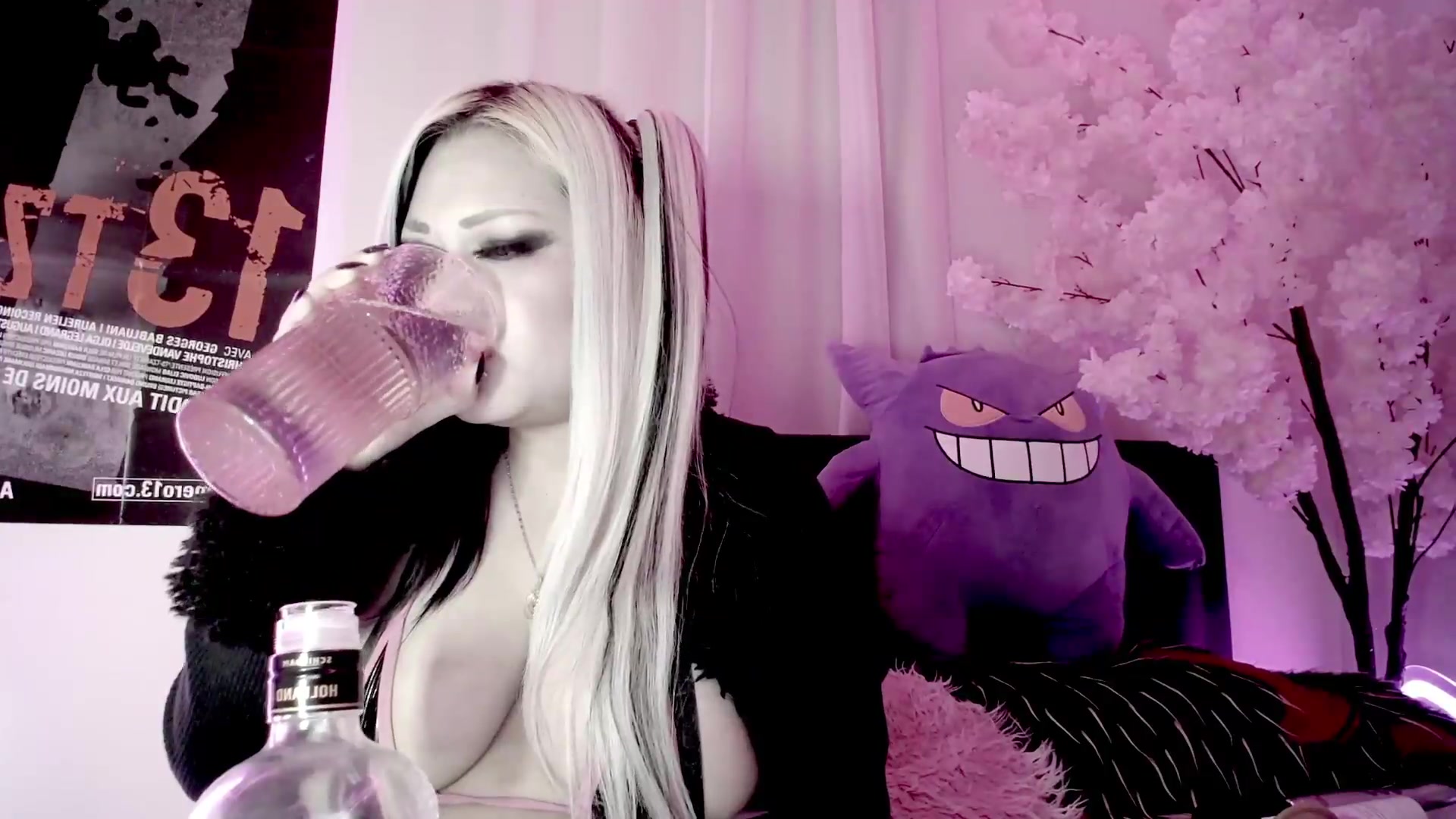 Gallery image thumbnail from BloodAngel's myfreecams stream on, 08/22/2026, 01:26 image 13 of 20