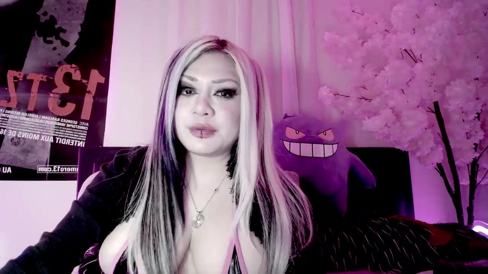 Gallery image thumbnail from BloodAngel's myfreecams stream on, 08/22/2026, 11:39 image 3 of 20