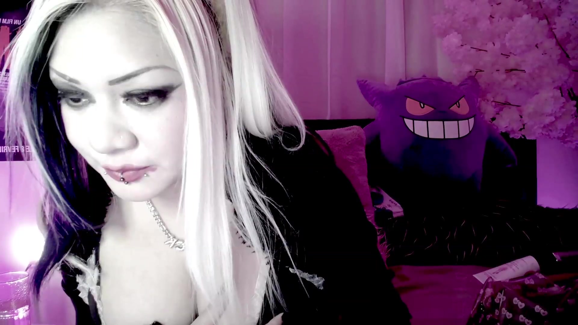 Gallery image thumbnail from BloodAngel's myfreecams stream on, 09/06/2026, 14:57 image 10 of 20