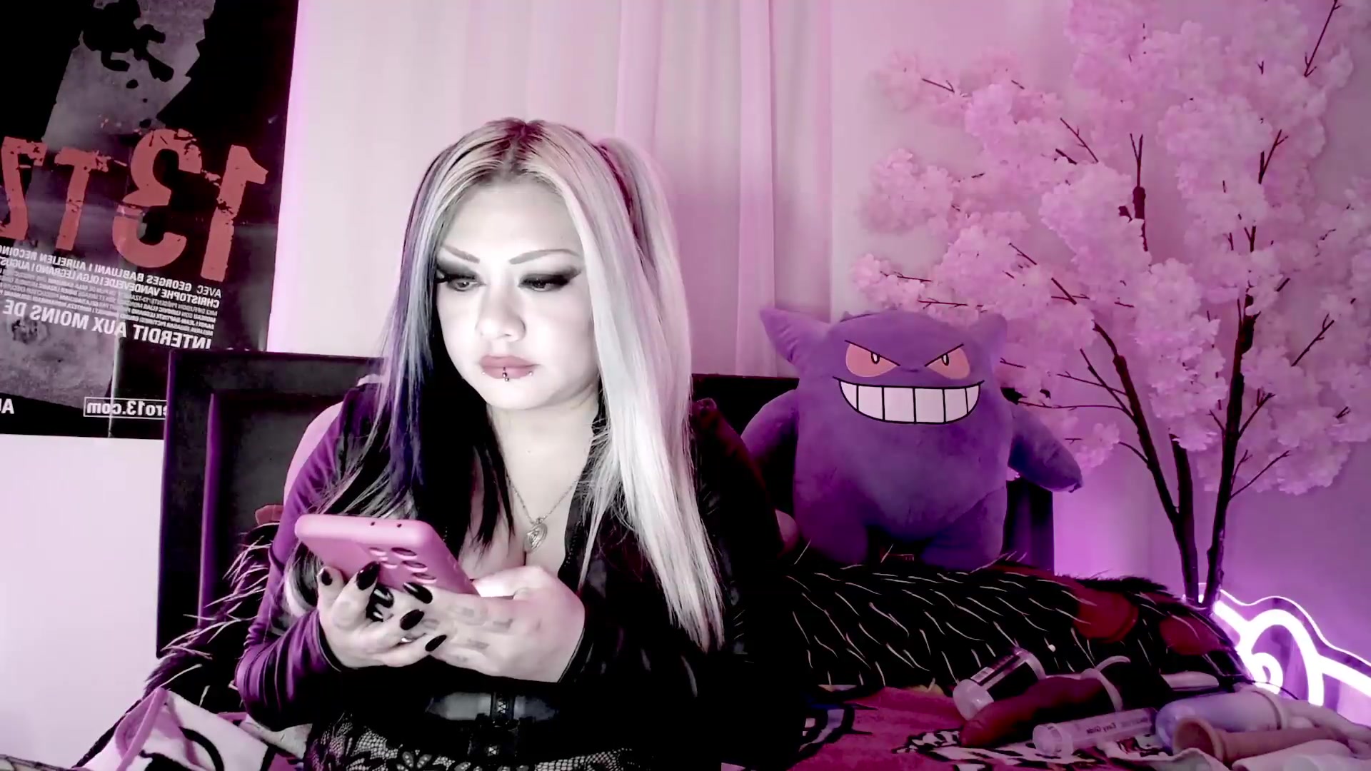 Gallery image thumbnail from BloodAngel's myfreecams stream on, 10/06/2026, 17:07 image 8 of 20