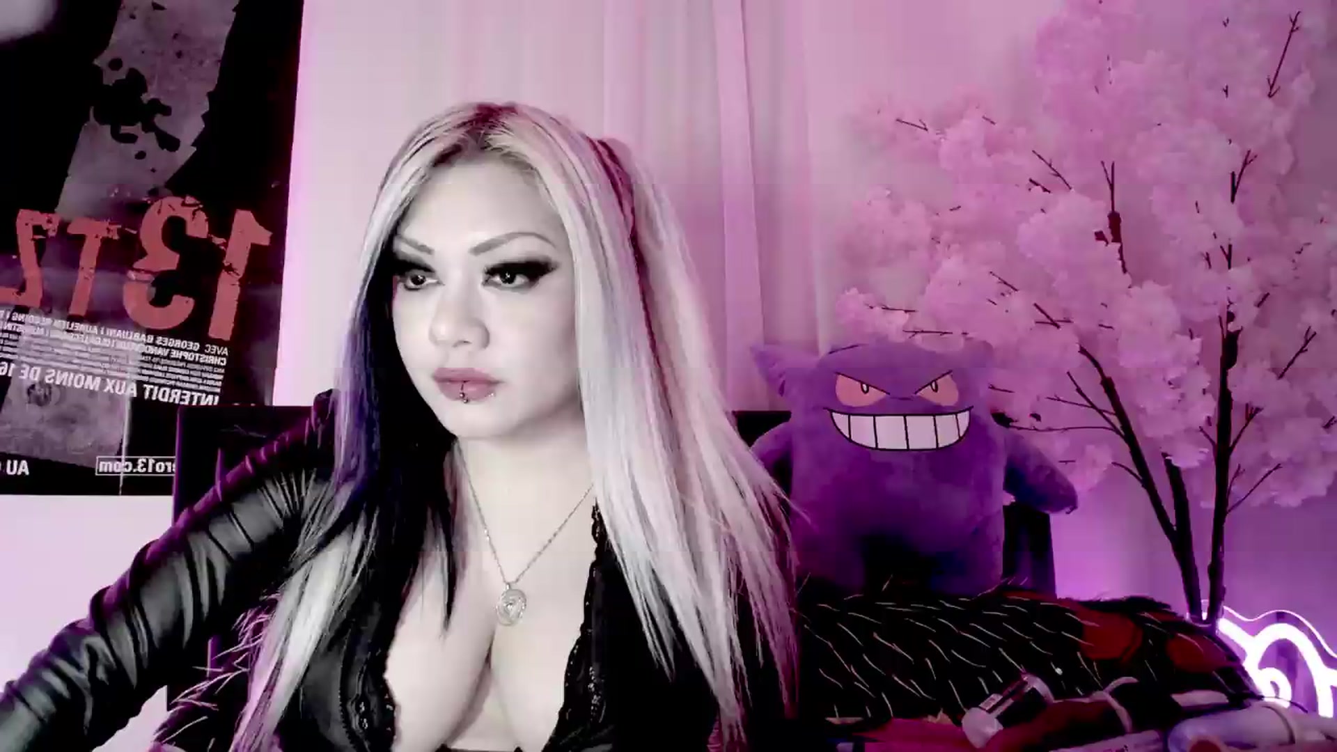 Gallery image thumbnail from BloodAngel's myfreecams stream on, 10/06/2026, 17:07 image 1 of 20