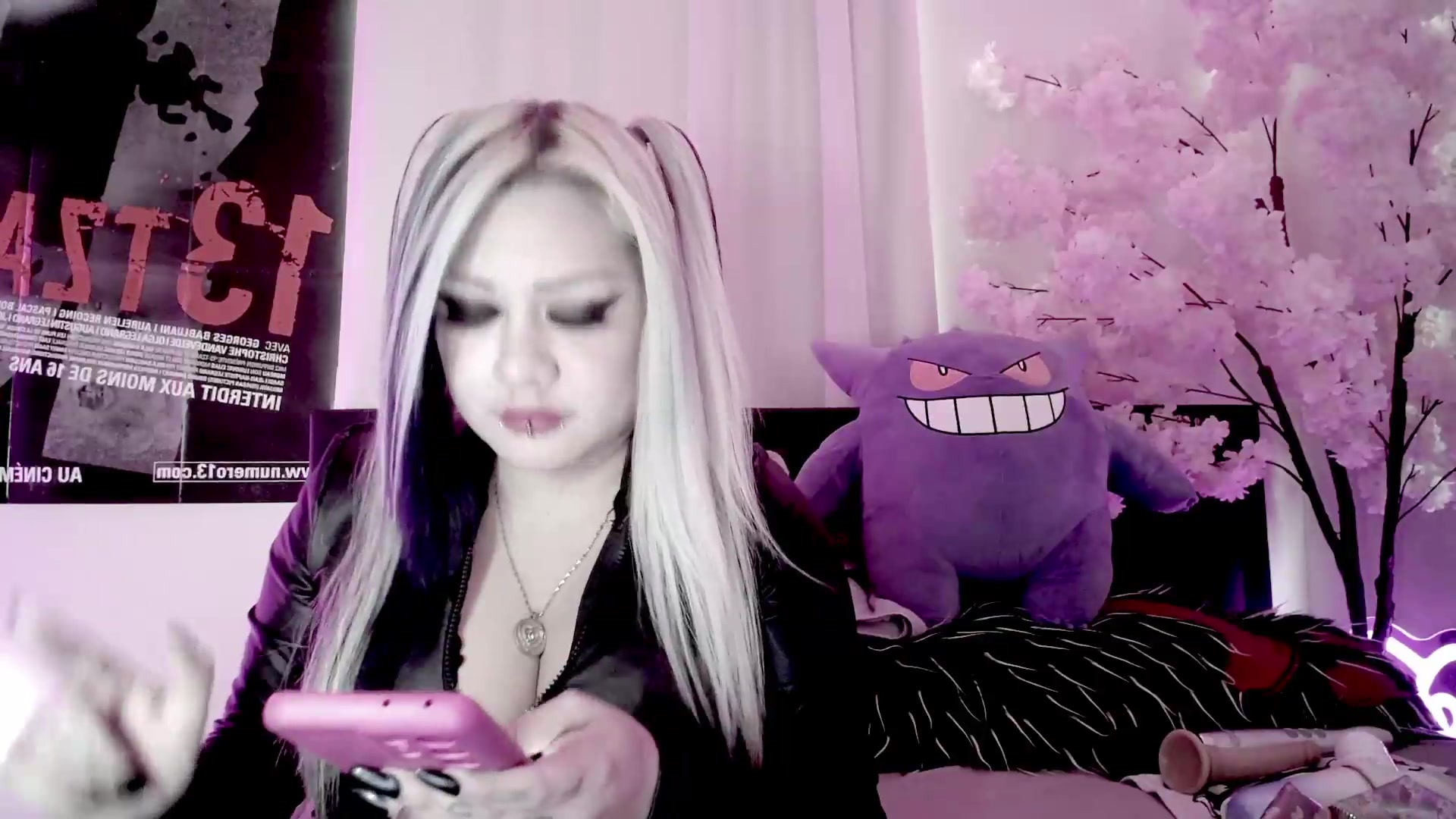 Gallery image thumbnail from BloodAngel's myfreecams stream on, 10/07/2026, 21:45 image 19 of 20