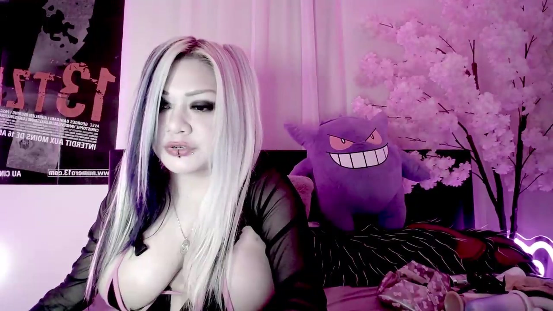Gallery image thumbnail from BloodAngel's myfreecams stream on, 10/08/2026, 15:43 image 13 of 20