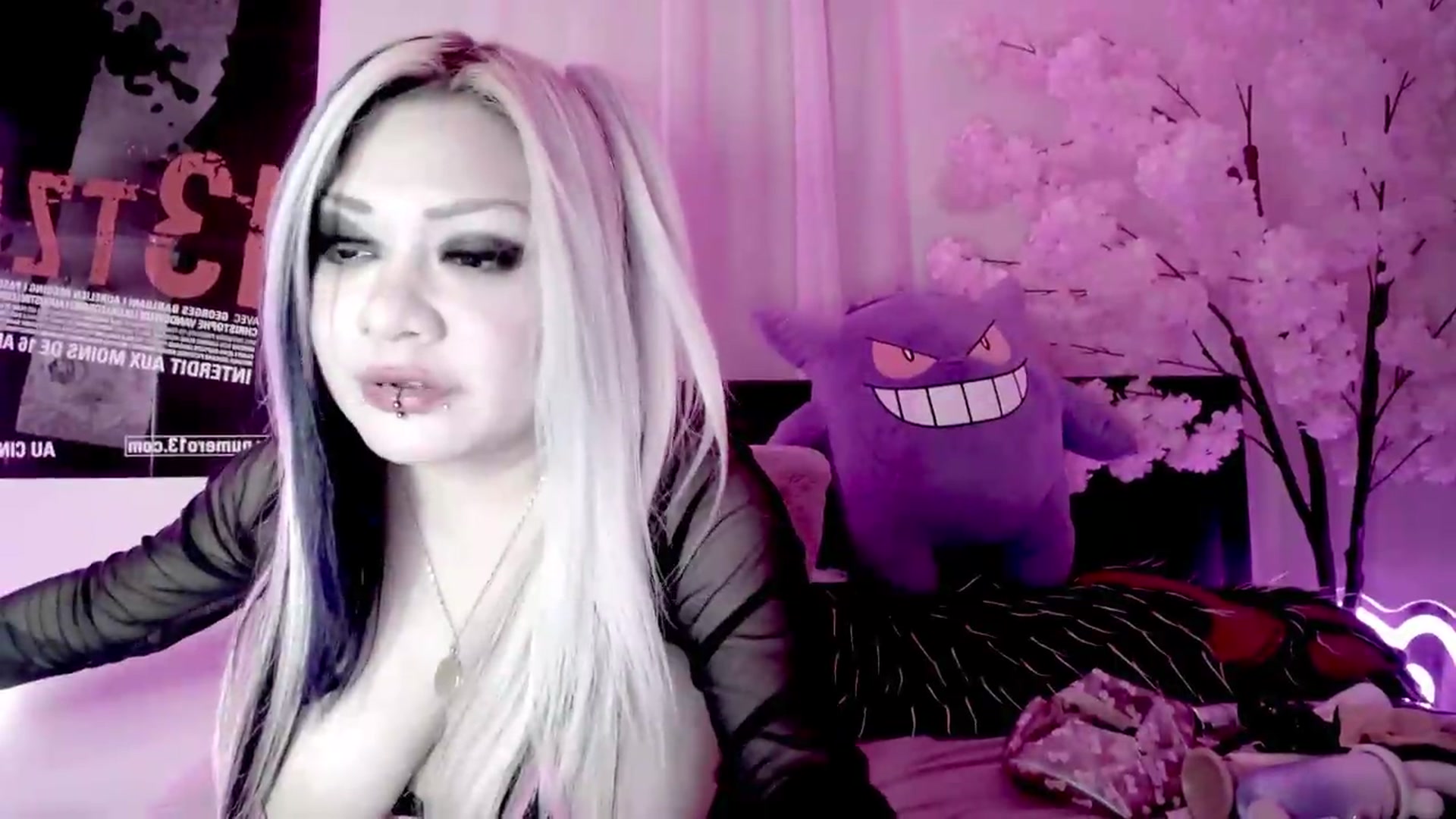 Gallery image thumbnail from BloodAngel's myfreecams stream on, 10/08/2026, 15:43 image 15 of 20