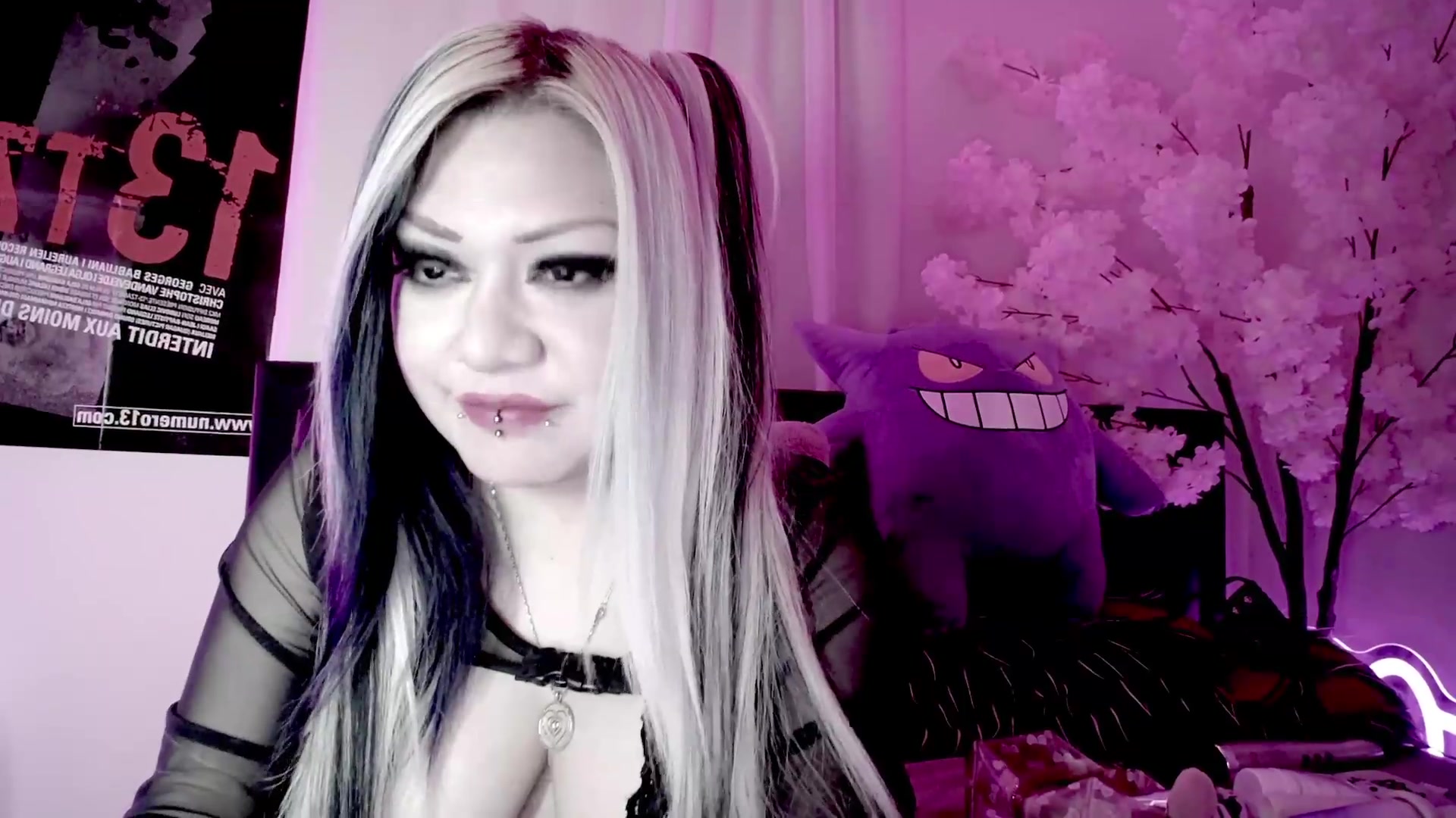 Gallery image thumbnail from BloodAngel's myfreecams stream on, 10/09/2026, 24:43 image 12 of 20