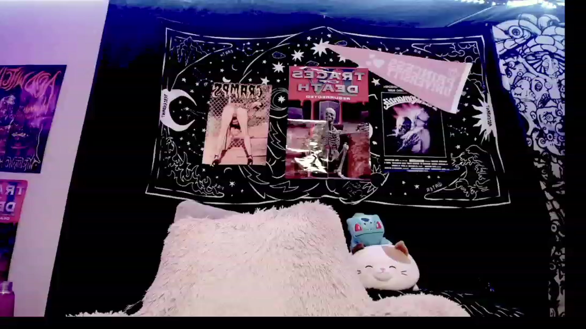 Gallery image thumbnail from BloodAngel_'s myfreecams stream on, 03/06/2023, 19:47 image 17 of 20