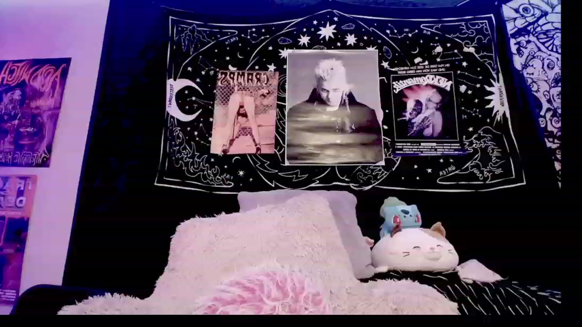 Gallery image thumbnail from BloodAngel_'s myfreecams stream on, 04/01/2023, 13:13 image 12 of 20