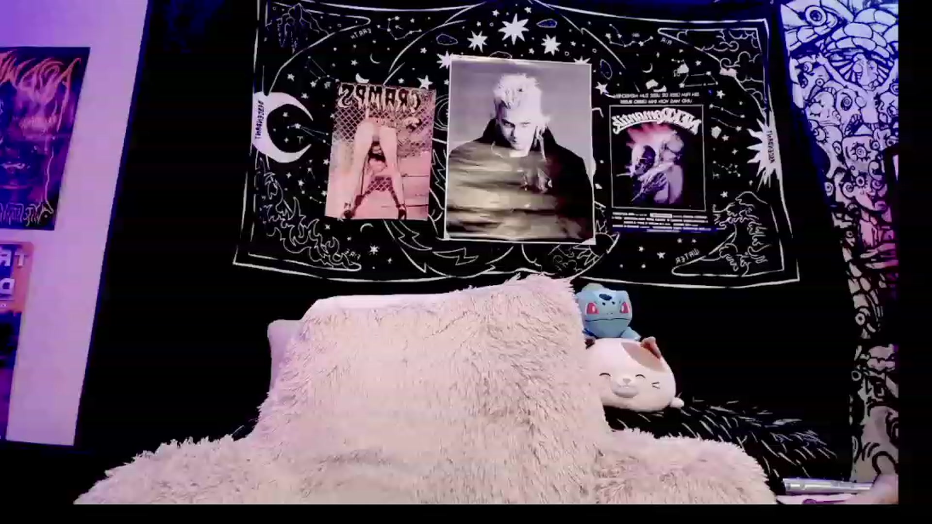 Gallery image thumbnail from BloodAngel_'s myfreecams stream on, 04/05/2023, 05:13 image 5 of 20