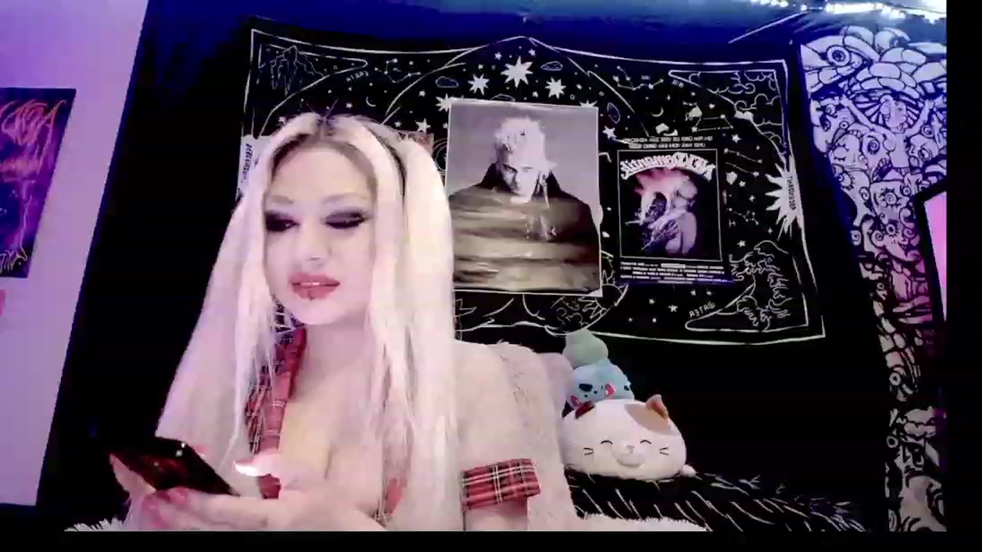 Gallery image thumbnail from BloodAngel_'s myfreecams stream on, 04/07/2023, 17:06 image 16 of 20