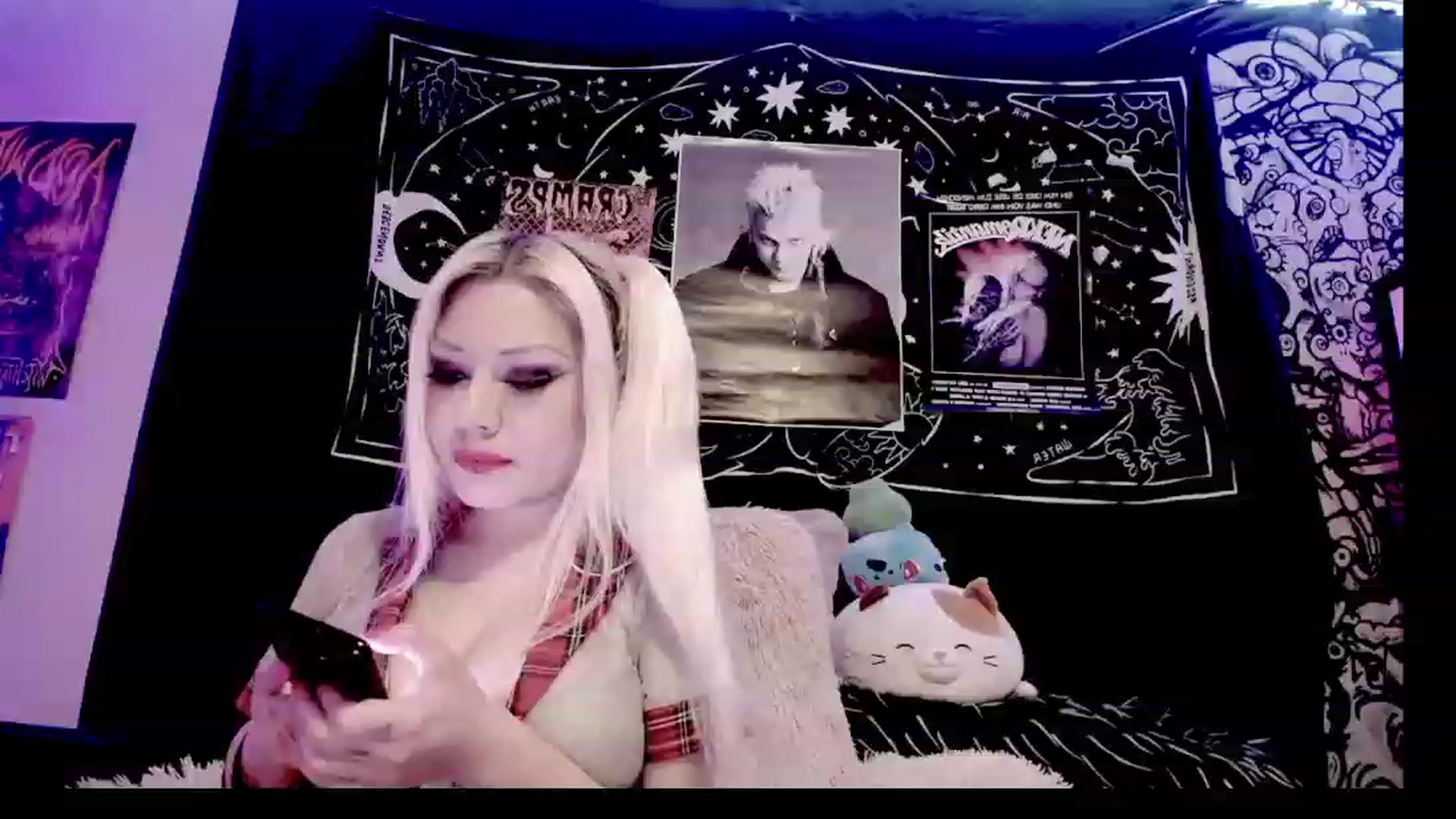 Gallery image thumbnail from BloodAngel_'s myfreecams stream on, 04/07/2023, 17:06 image 11 of 20