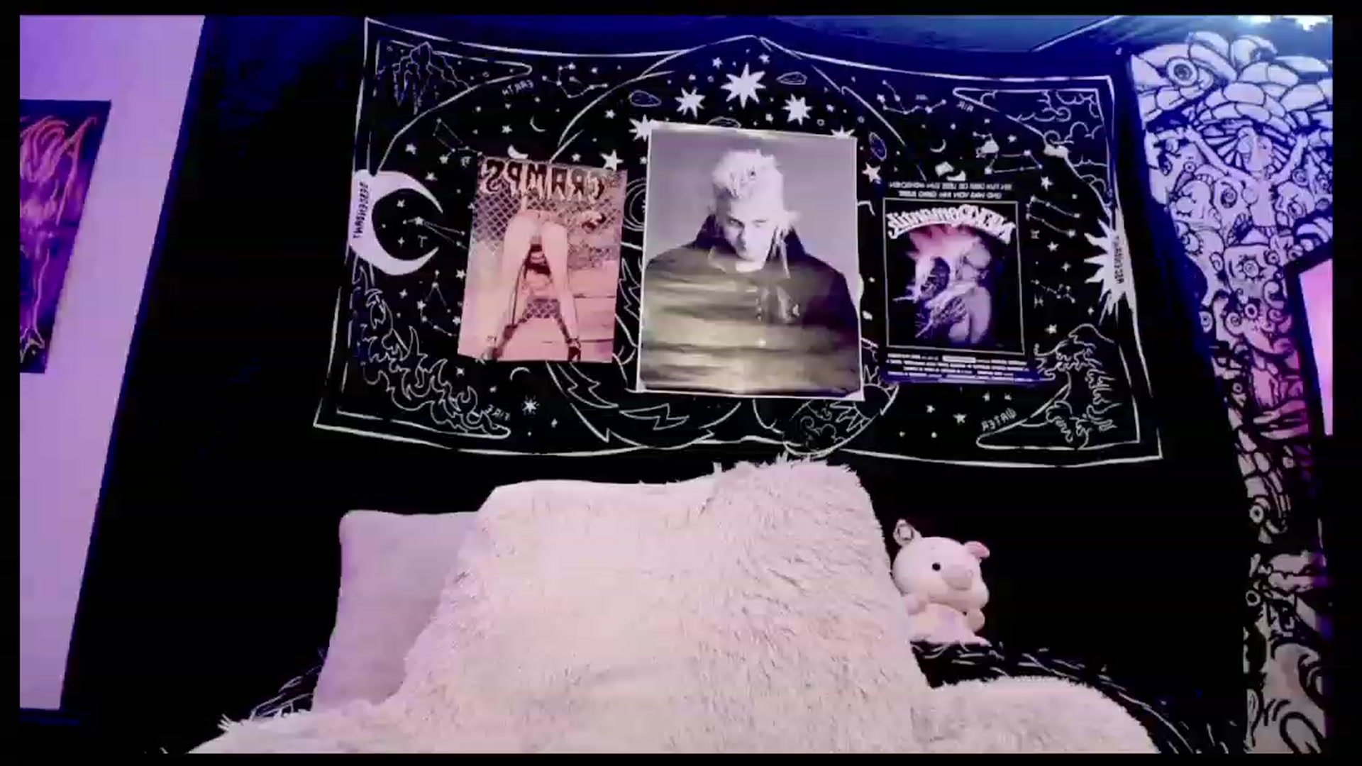 Gallery image thumbnail from BloodAngel_'s myfreecams stream on, 05/03/2023, 14:06 image 8 of 20