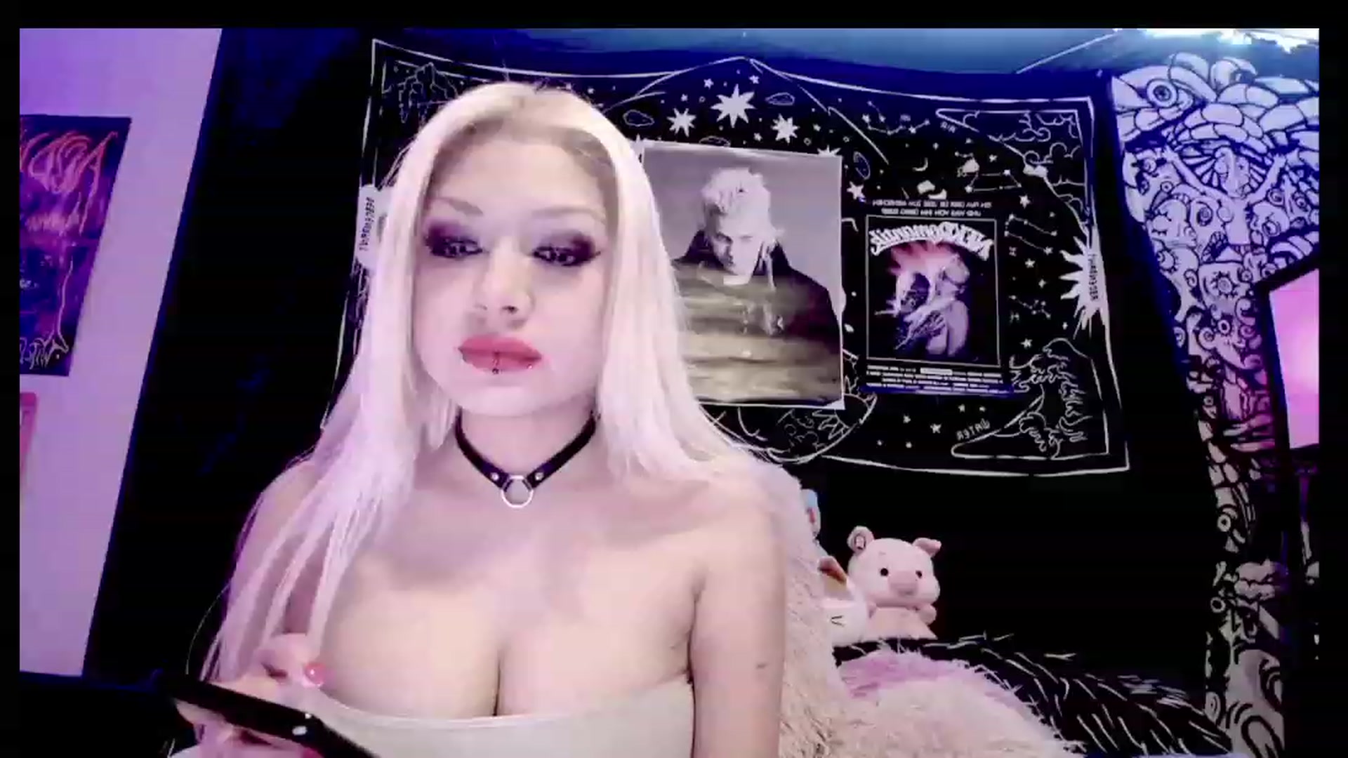 Gallery image thumbnail from BloodAngel_'s myfreecams stream on, 05/29/2023, 05:51 image 20 of 20