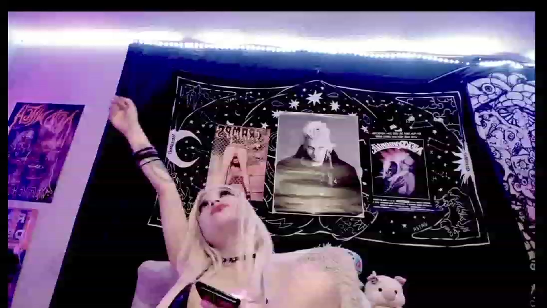 Gallery image thumbnail from BloodAngel_'s myfreecams stream on, 06/03/2023, 12:14 image 3 of 20