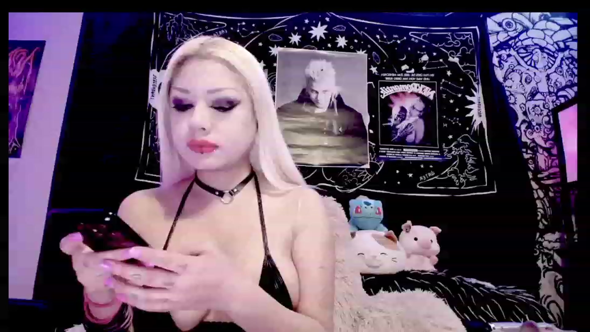 Gallery image thumbnail from BloodAngel_'s myfreecams stream on, 06/09/2023, 15:56 image 6 of 20