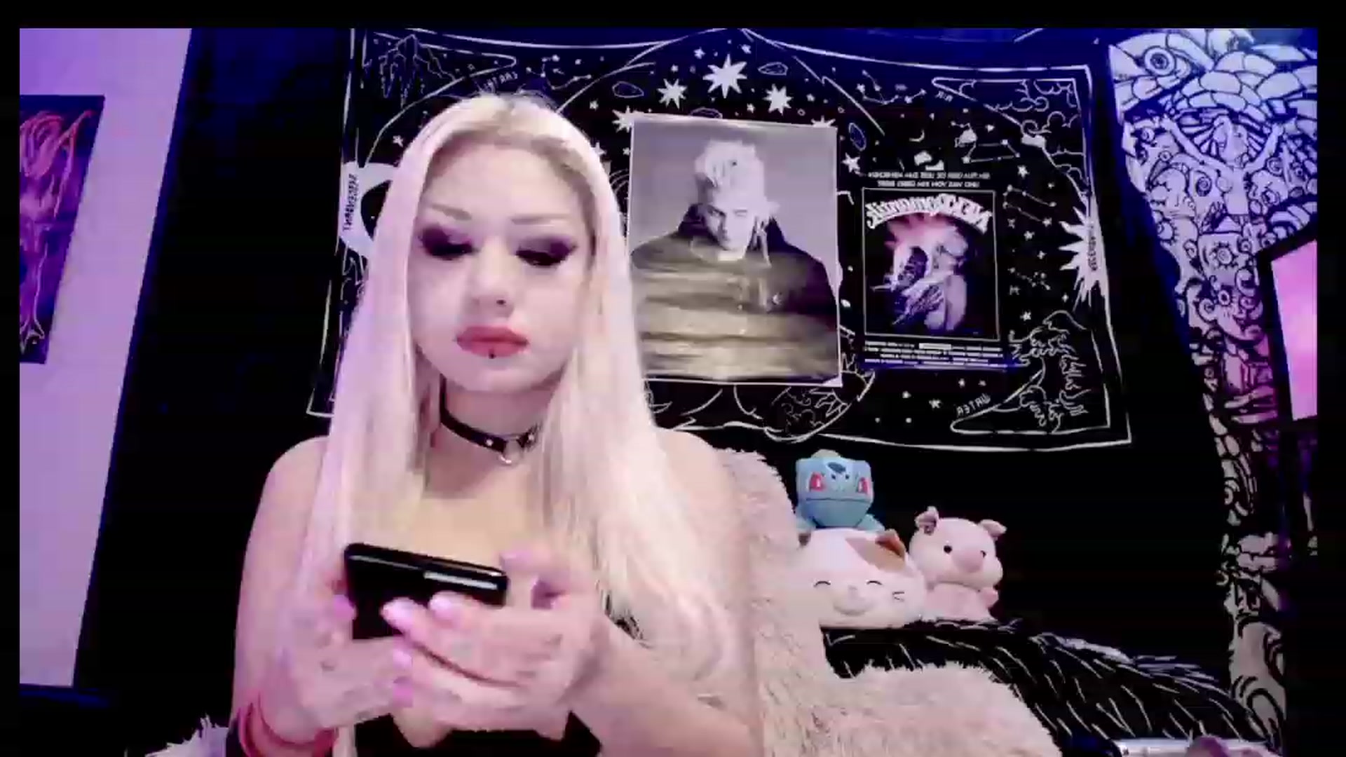 Gallery image thumbnail from BloodAngel_'s myfreecams stream on, 06/09/2023, 15:56 image 8 of 20