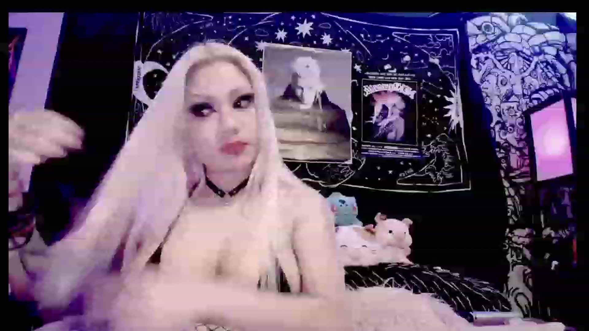 Gallery image thumbnail from BloodAngel_'s myfreecams stream on, 06/16/2023, 02:31 image 4 of 20