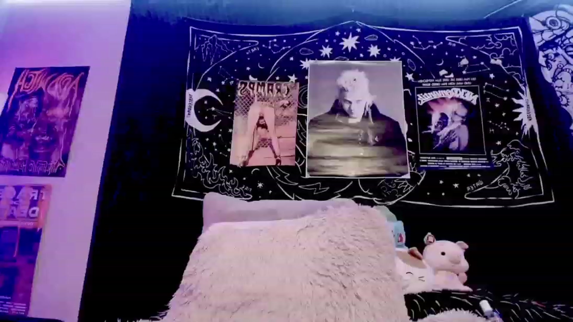 Gallery image thumbnail from BloodAngel_'s myfreecams stream on, 06/25/2023, 21:54 image 20 of 20