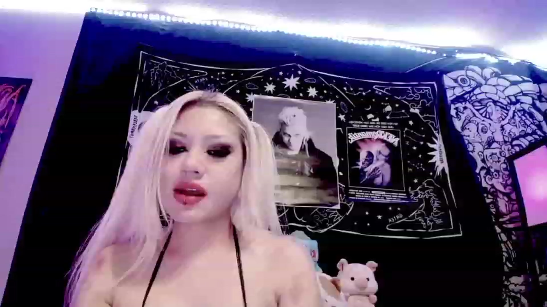 Gallery image thumbnail from BloodAngel_'s myfreecams stream on, 07/05/2023, 24:07 image 19 of 20