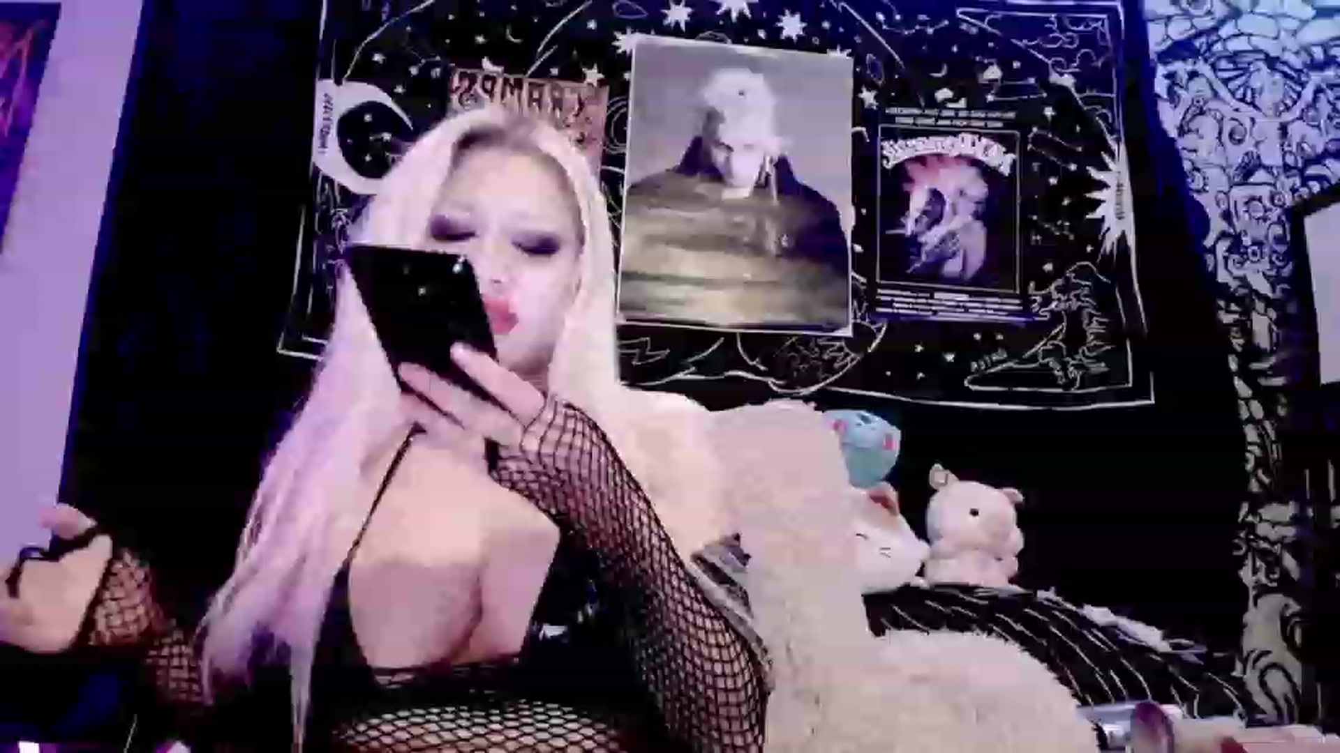Gallery image thumbnail from BloodAngel_'s myfreecams stream on, 07/10/2023, 06:00 image 16 of 20