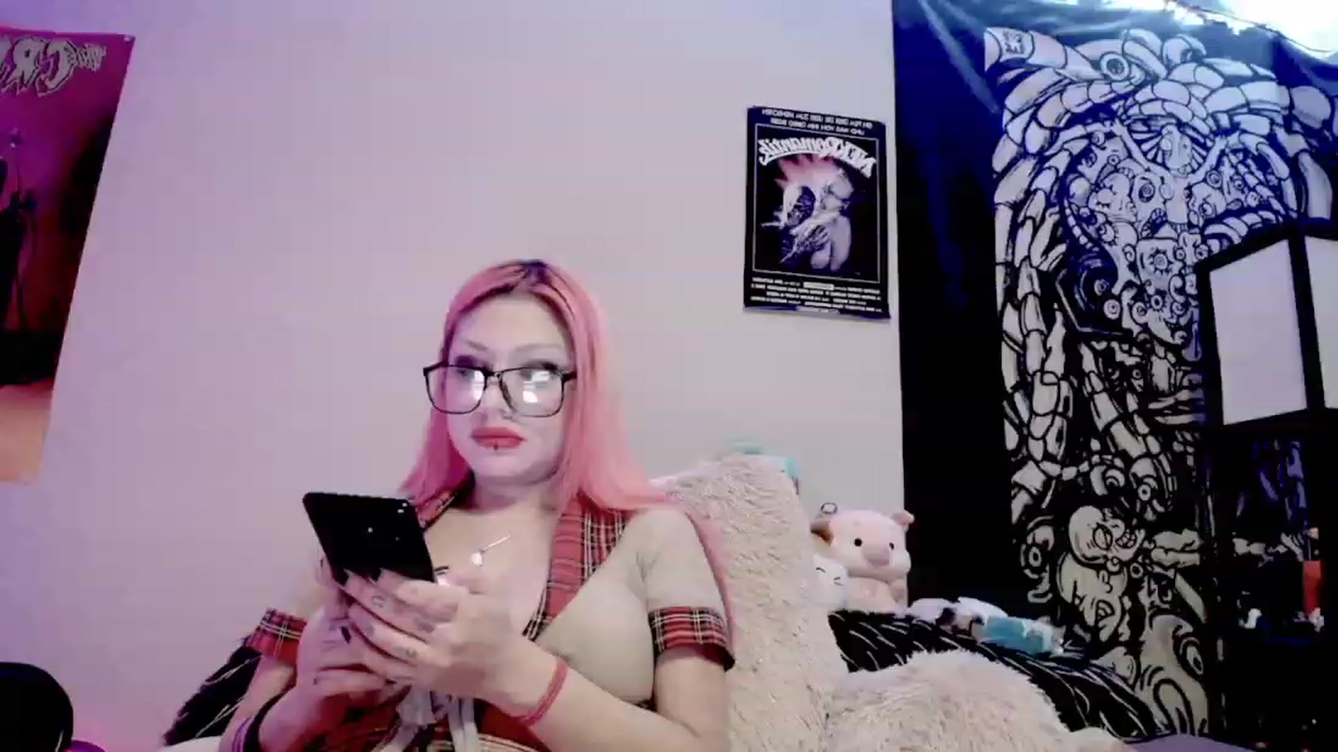 Gallery image thumbnail from BloodAngel_'s myfreecams stream on, 07/22/2023, 08:46 image 17 of 20